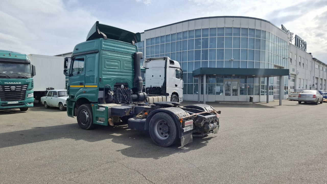 КАМАЗ 5490
