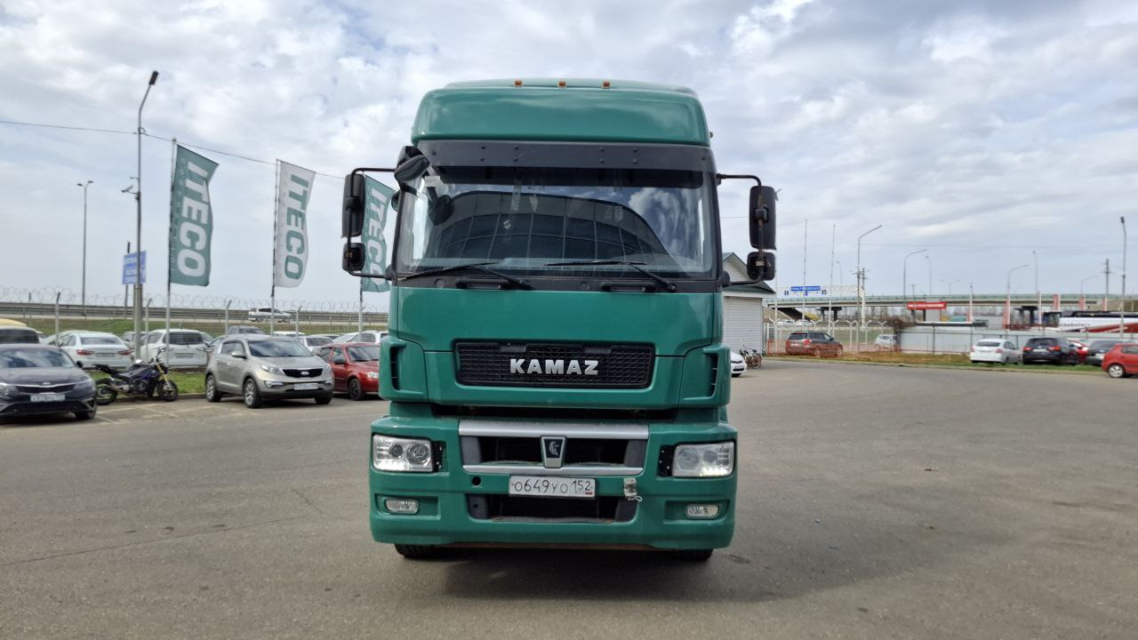 КАМАЗ 5490