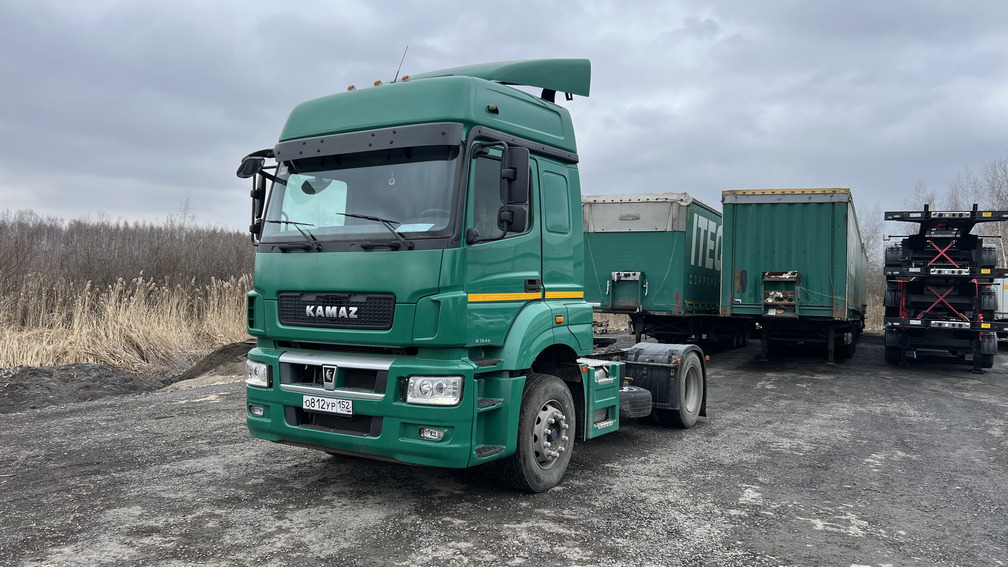 КАМАЗ 5490