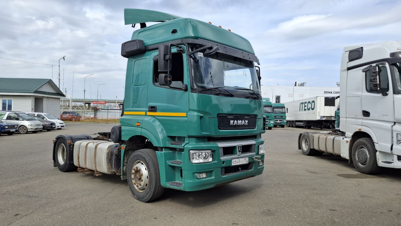 КАМАЗ 5490