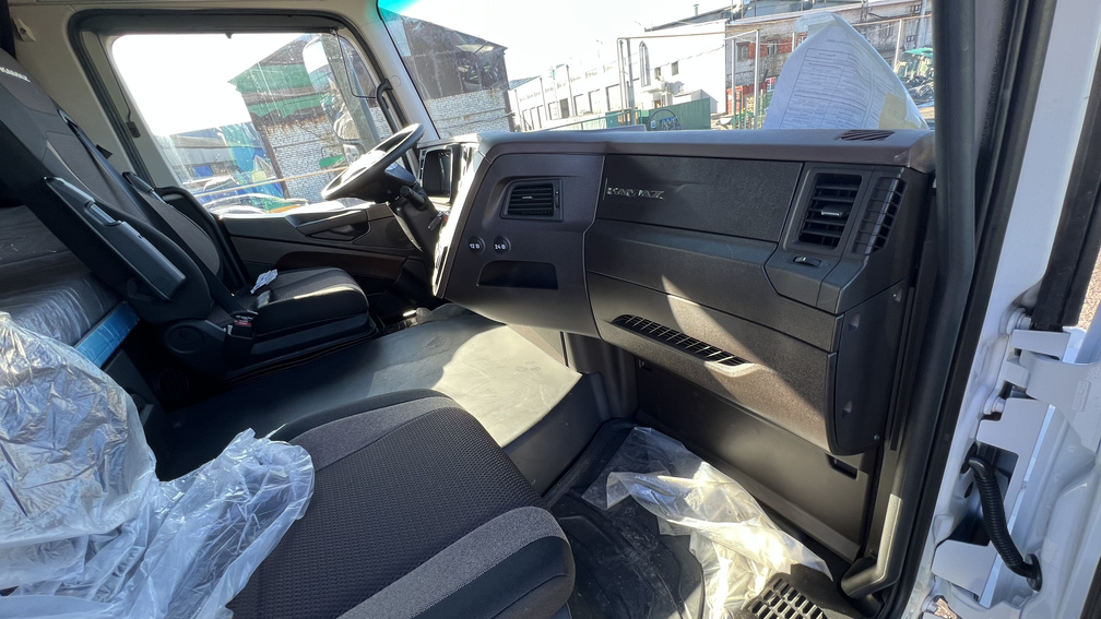 КАМАЗ 54901